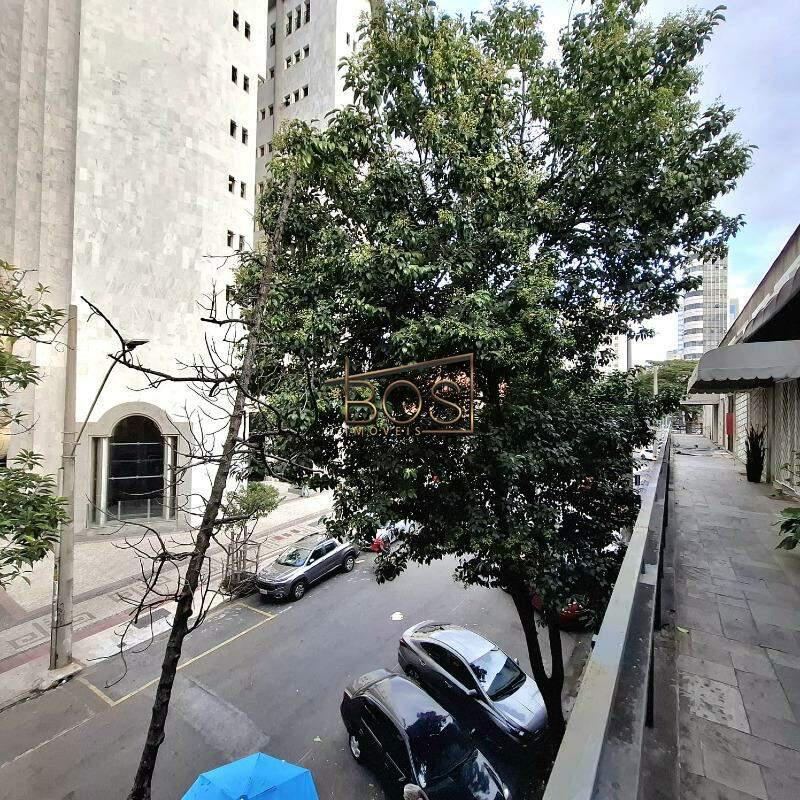 Andar, Savassi, 0 Quarto, 0 Vaga