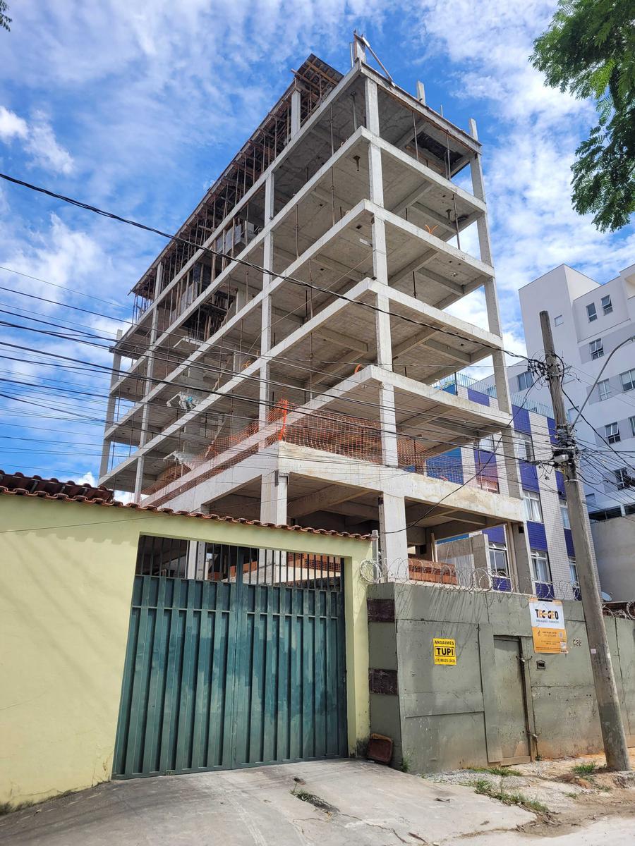 Cobertura, Ana Lúcia, 2 Quartos, 2 Vagas, 1 Suíte