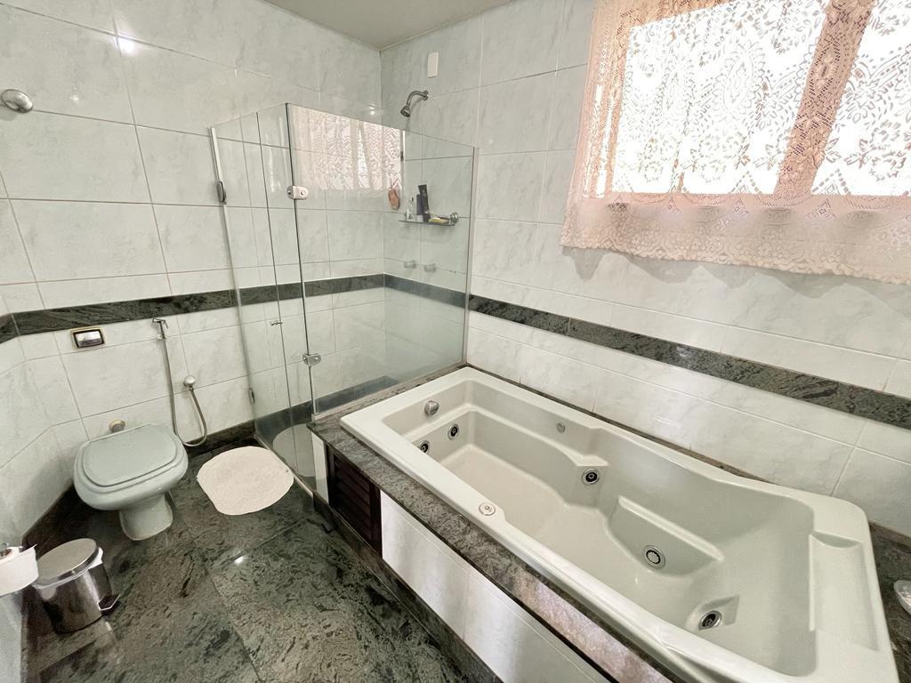 Cobertura, São José, 4 Quartos, 4 Vagas, 2 Suítes