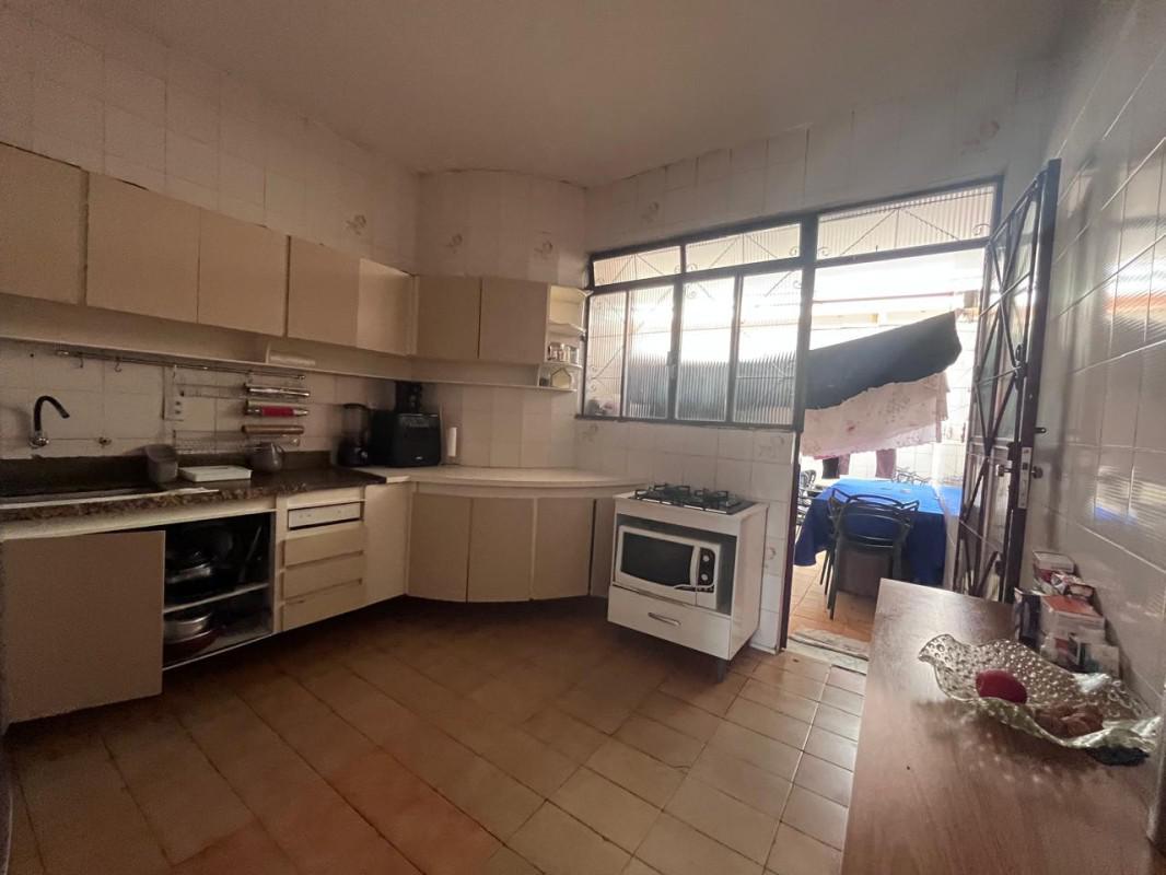 Casa, Santa Helena, 3 Quartos, 4 Vagas, 1 Suíte