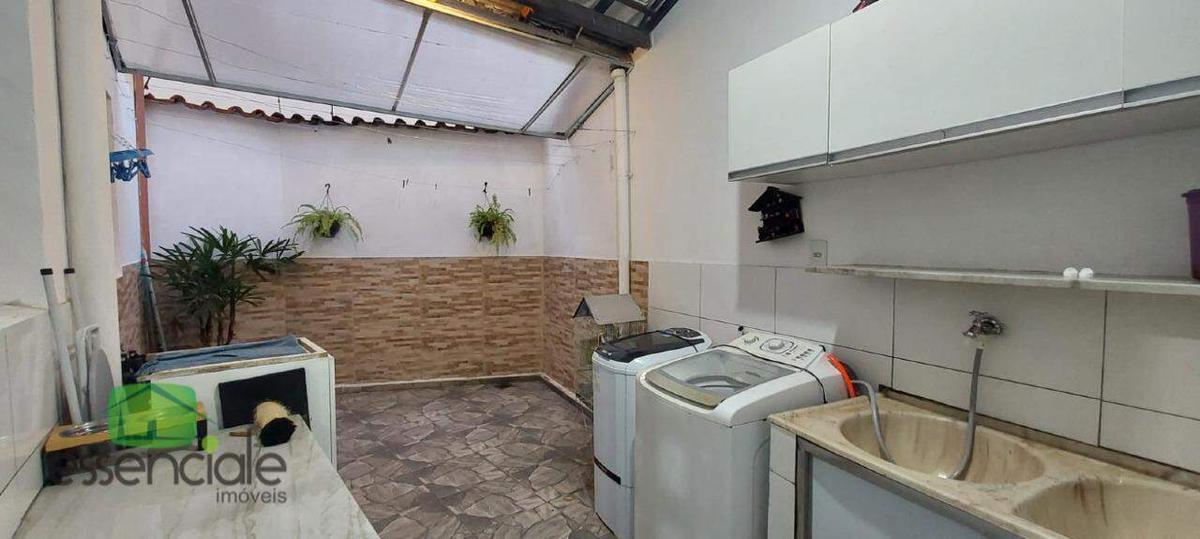 Casa, Santa Cruz Industrial, 3 Quartos, 2 Vagas