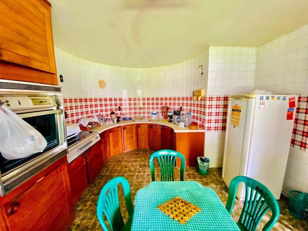 Casa, Bandeirantes (pampulha), 4 Quartos, 0 Vaga, 1 Suíte
