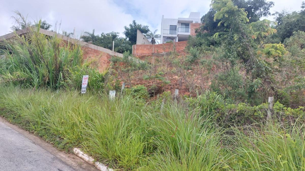 Lote, Liberdade, 0 Quarto, 0 Vaga