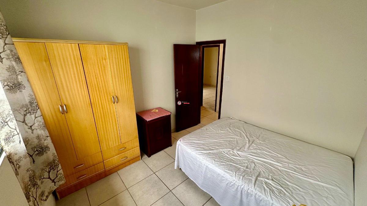 Casa, Planalto, 6 Quartos, 5 Vagas, 1 Suíte