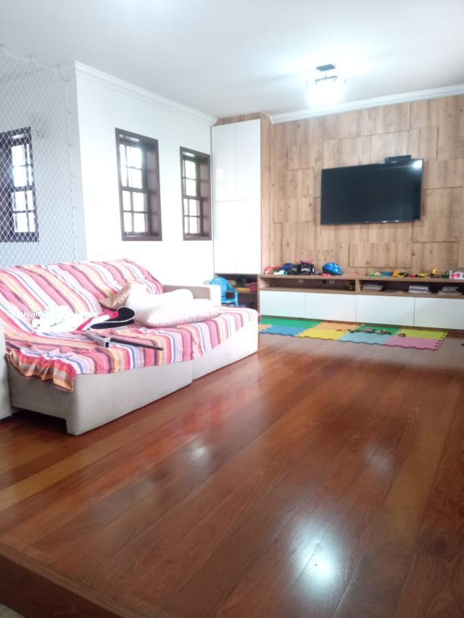 Casa, Alvorada, 3 Quartos, 8 Vagas, 1 Suíte