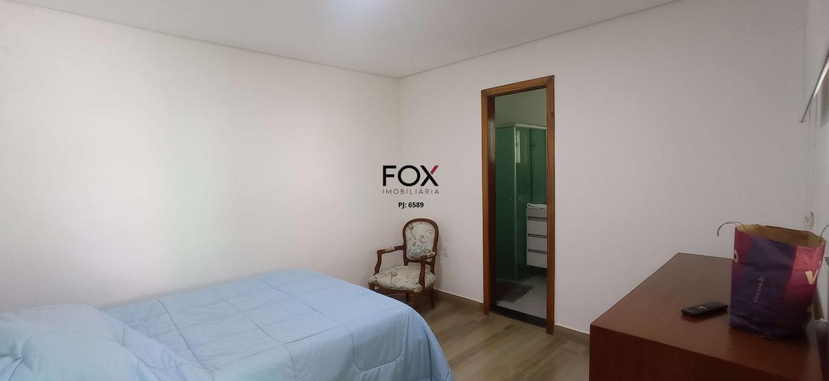 Casa, Colégio Batista, 2 Quartos, 2 Vagas, 1 Suíte