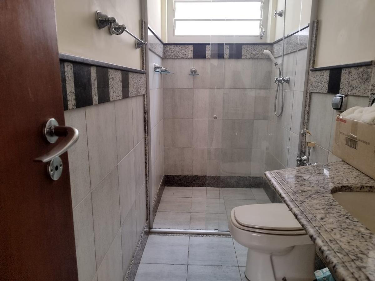 Casa, Fernão Dias, 4 Quartos, 5 Vagas, 2 Suítes