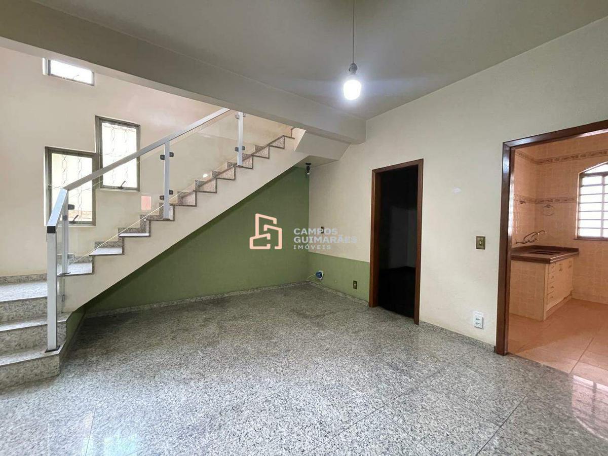 Casa, Serrano, 4 Quartos, 2 Vagas, 2 Suítes