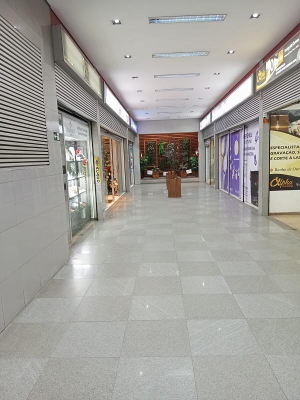 Sala, Centro, 0 Quarto, 0 Vaga