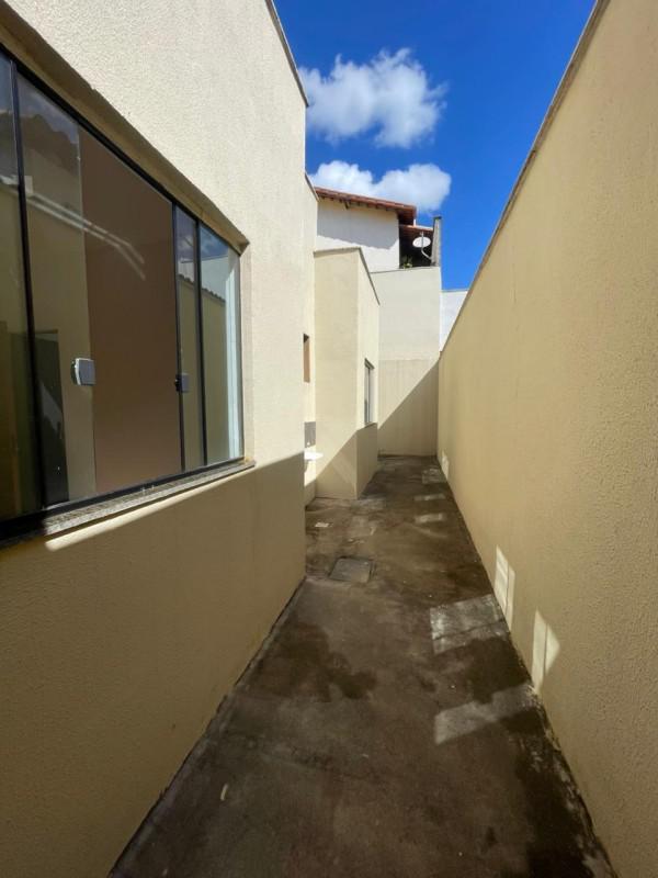 Casa, Serra Azul, 2 Quartos, 2 Vagas, 1 Suíte