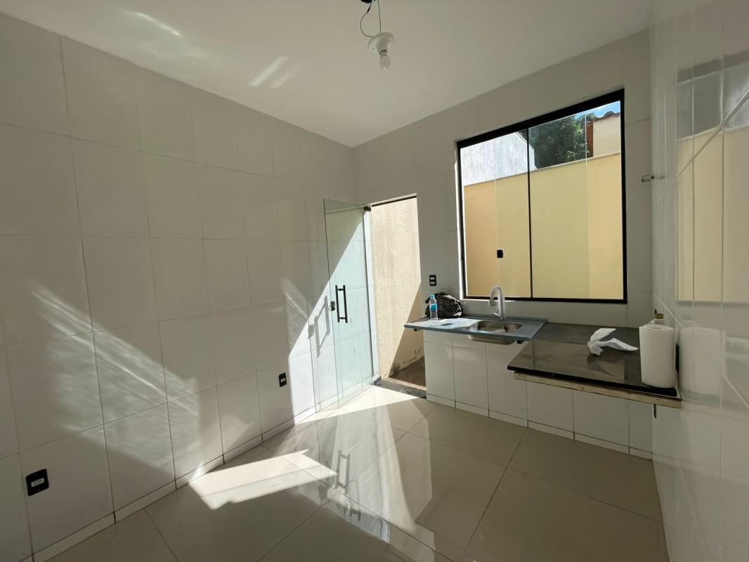 Casa, Serra Azul, 2 Quartos, 2 Vagas, 1 Suíte