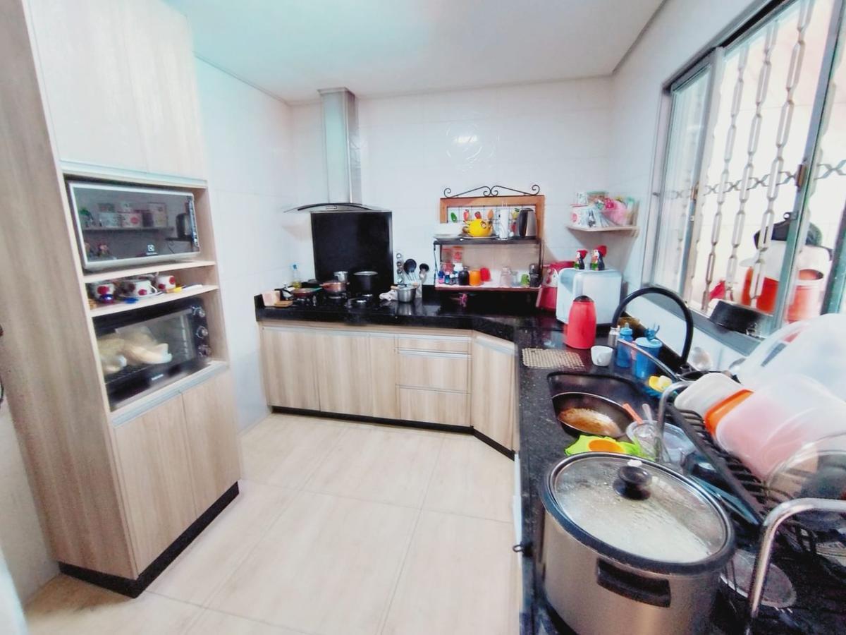 Casa, Céu Azul, 3 Quartos, 4 Vagas, 1 Suíte