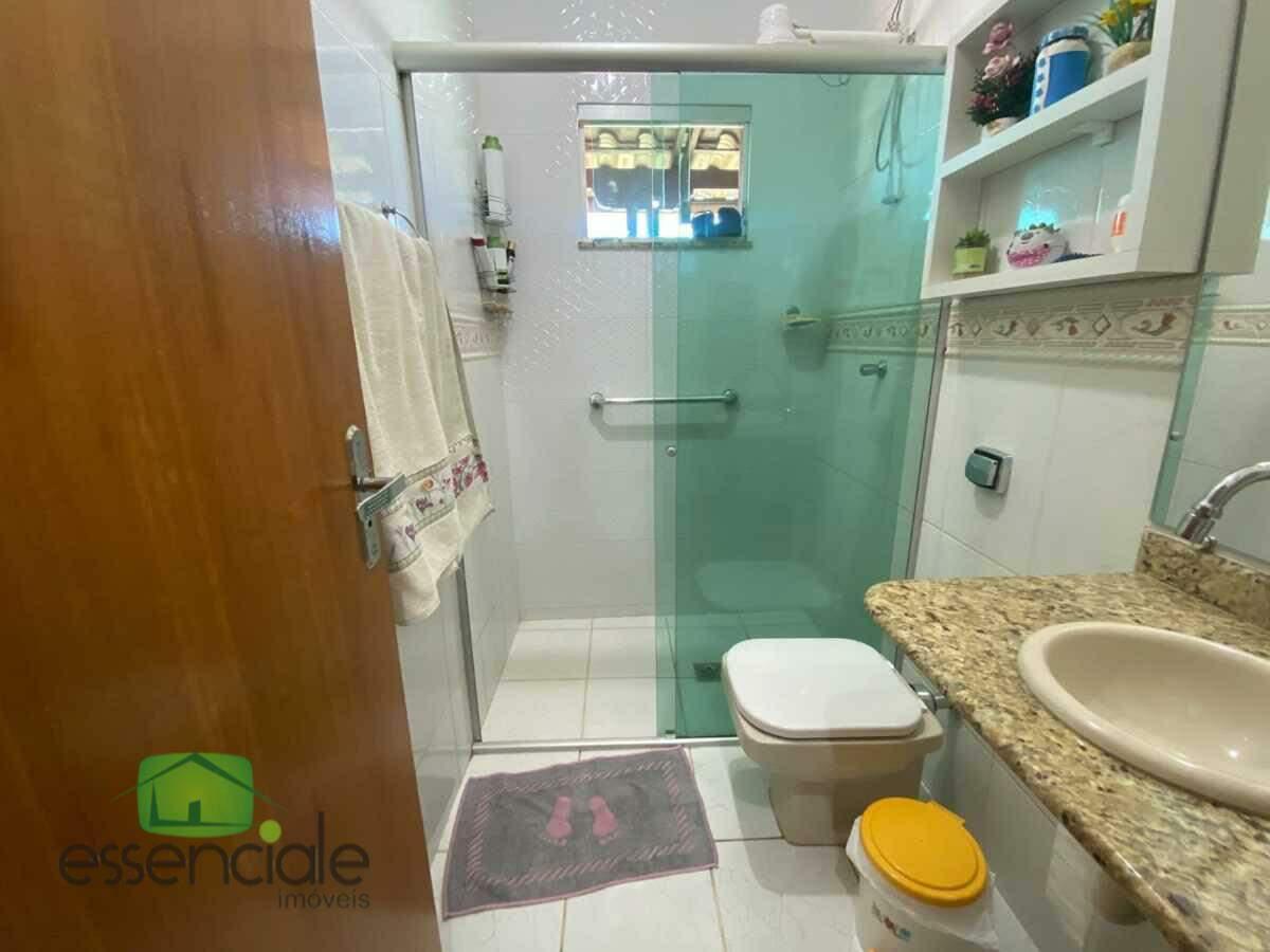 Casa, Bandeirantes, 4 Quartos, 2 Vagas, 1 Suíte