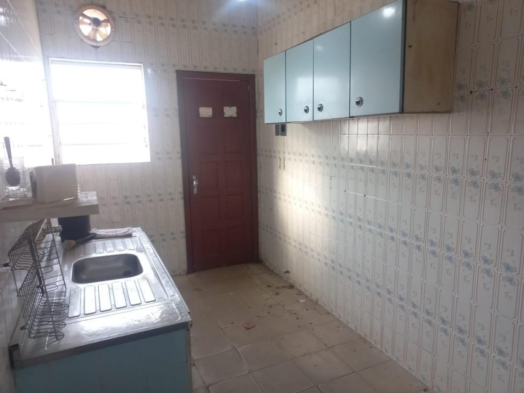 Lote, Planalto, 3 Quartos, 3 Vagas, 1 Suíte