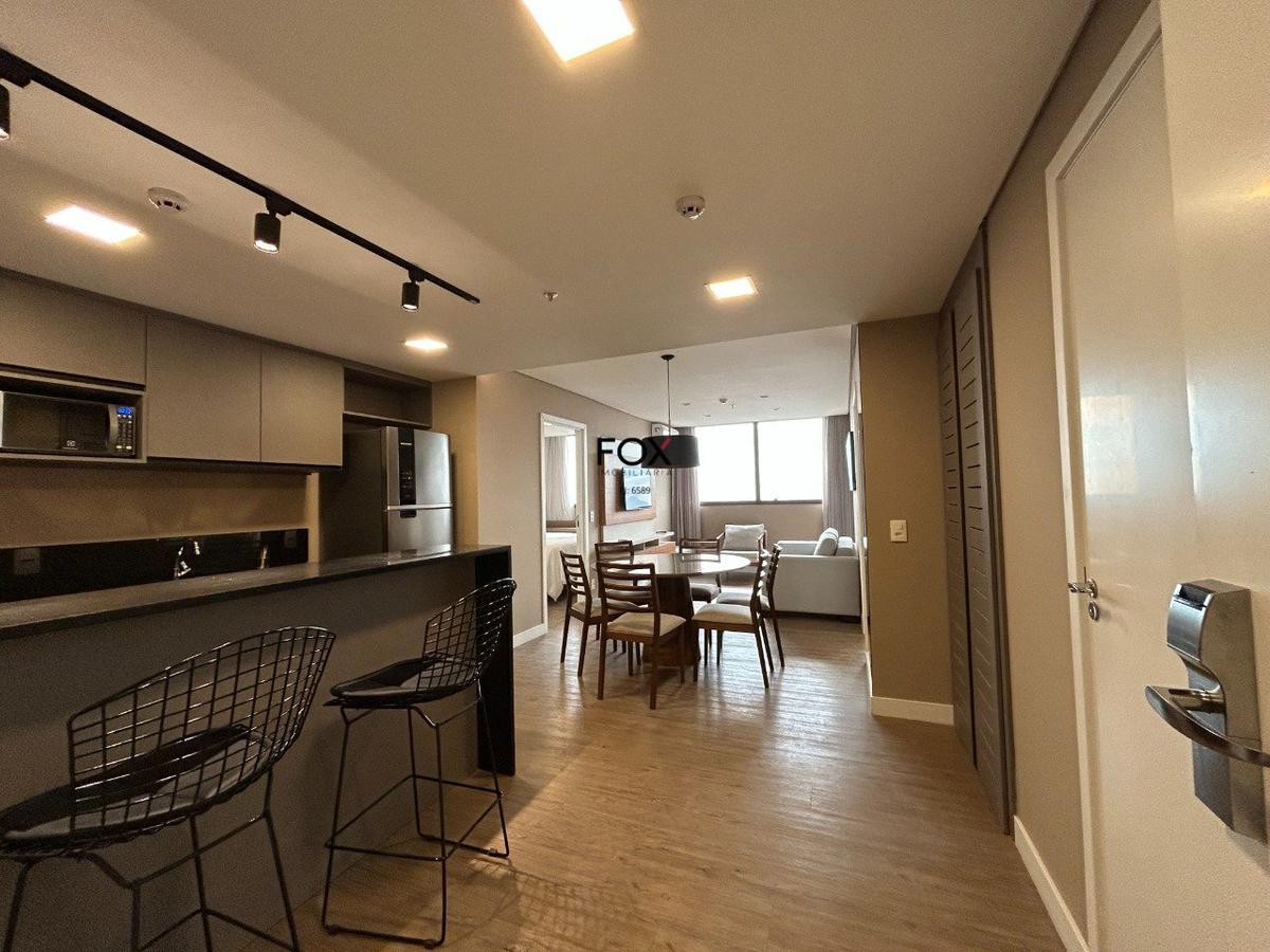Apartamento, Estoril, 2 Quartos, 0 Vaga, 2 Suítes