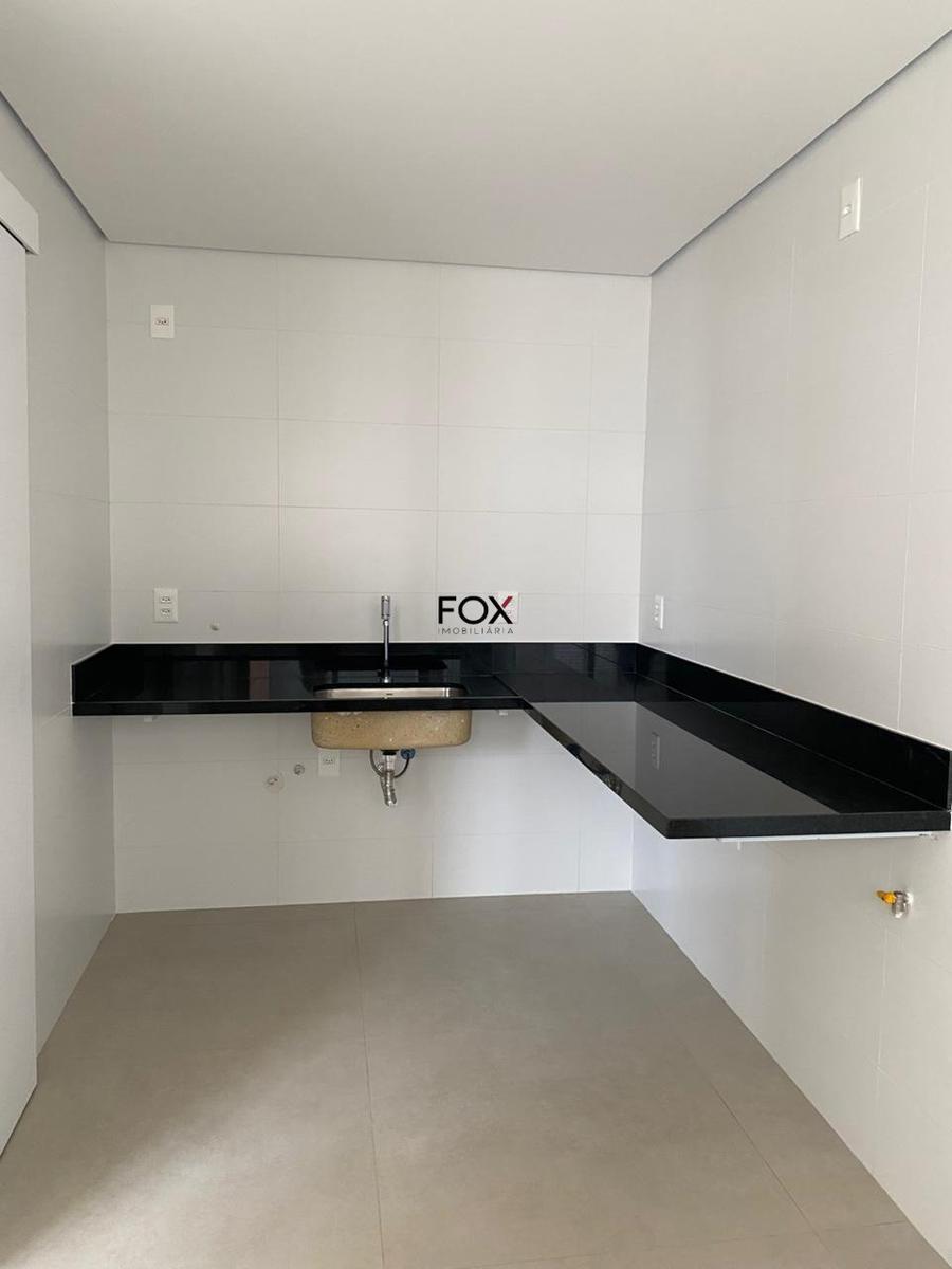 Apartamento, Lourdes, 2 Quartos, 4 Vagas, 2 Suítes