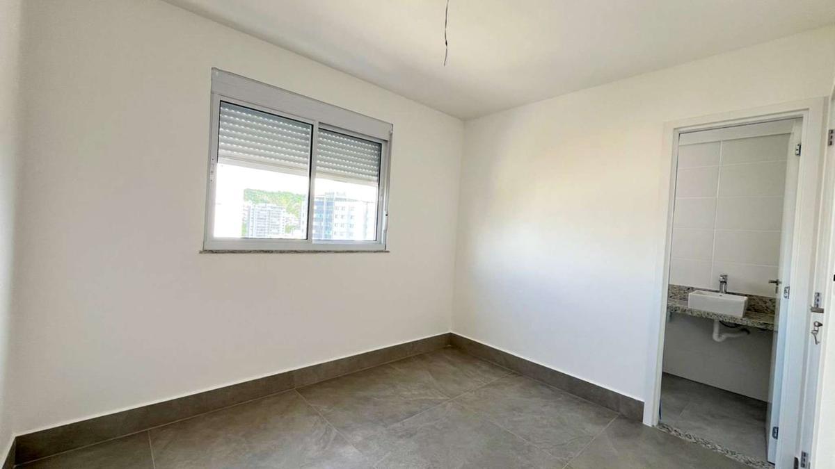 Apartamento, Castelo, 4 Quartos, 3 Vagas, 2 Suítes