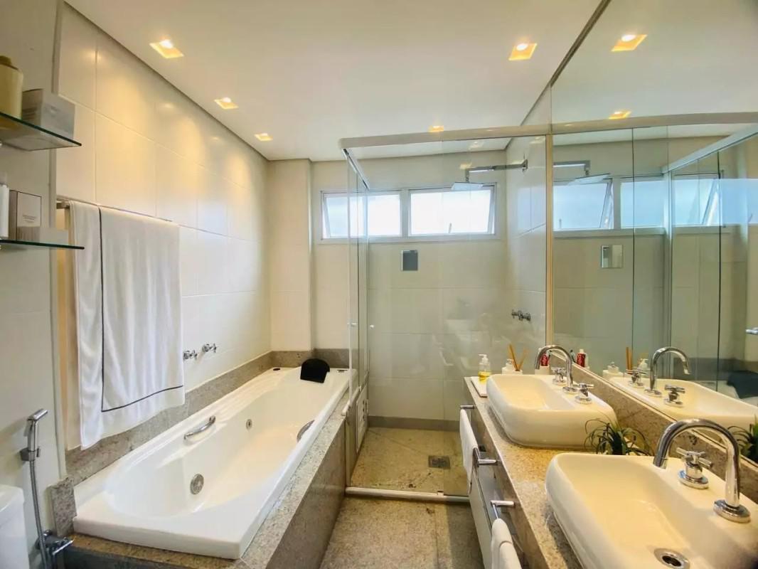 Cobertura, Liberdade, 3 Quartos, 4 Vagas, 1 Suíte