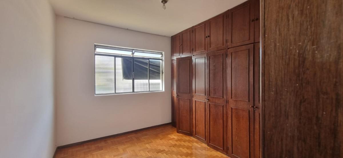 Casa, Santa Inês, 5 Quartos, 3 Vagas, 1 Suíte