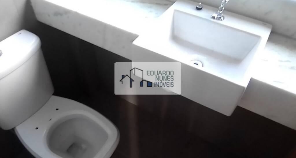 Apartamento, Funcionários, 2 Quartos, 2 Vagas, 2 Suítes