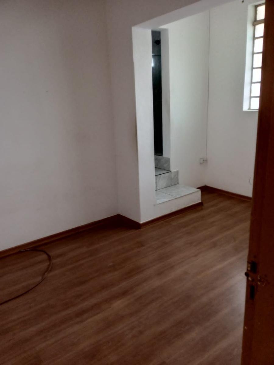 Casa, Nova Floresta, 6 Quartos, 0 Vaga, 2 Suítes
