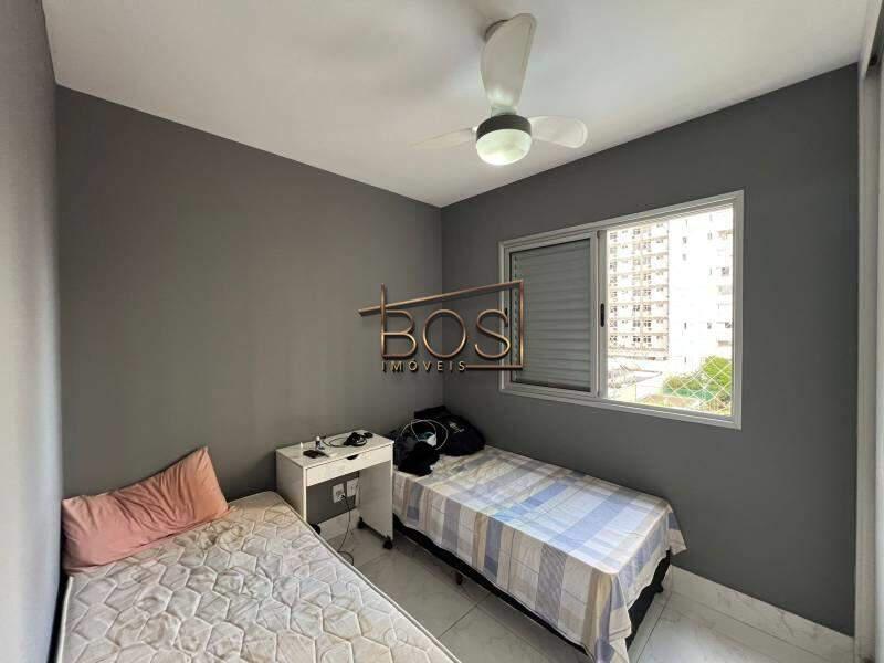 Apartamento, Centro, 2 Quartos, 2 Vagas, 1 Suíte