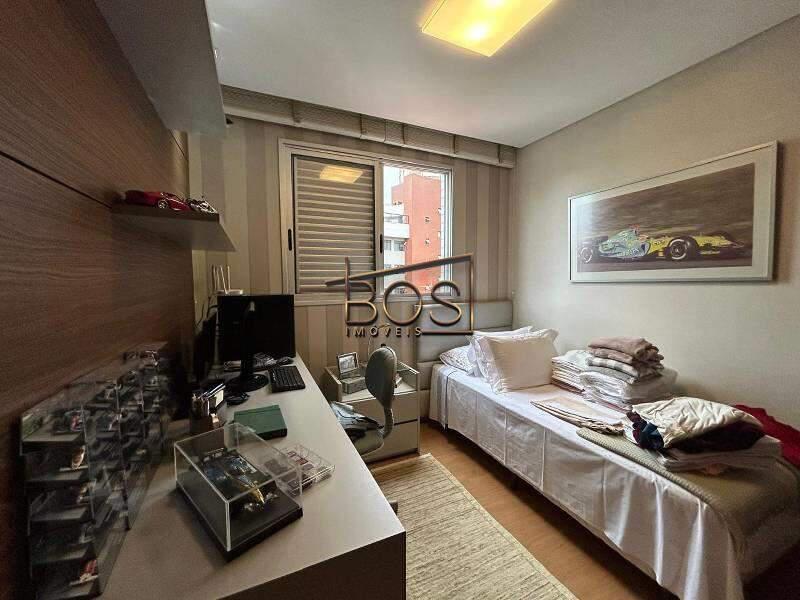 Cobertura, Serra, 4 Quartos, 3 Vagas, 2 Suítes