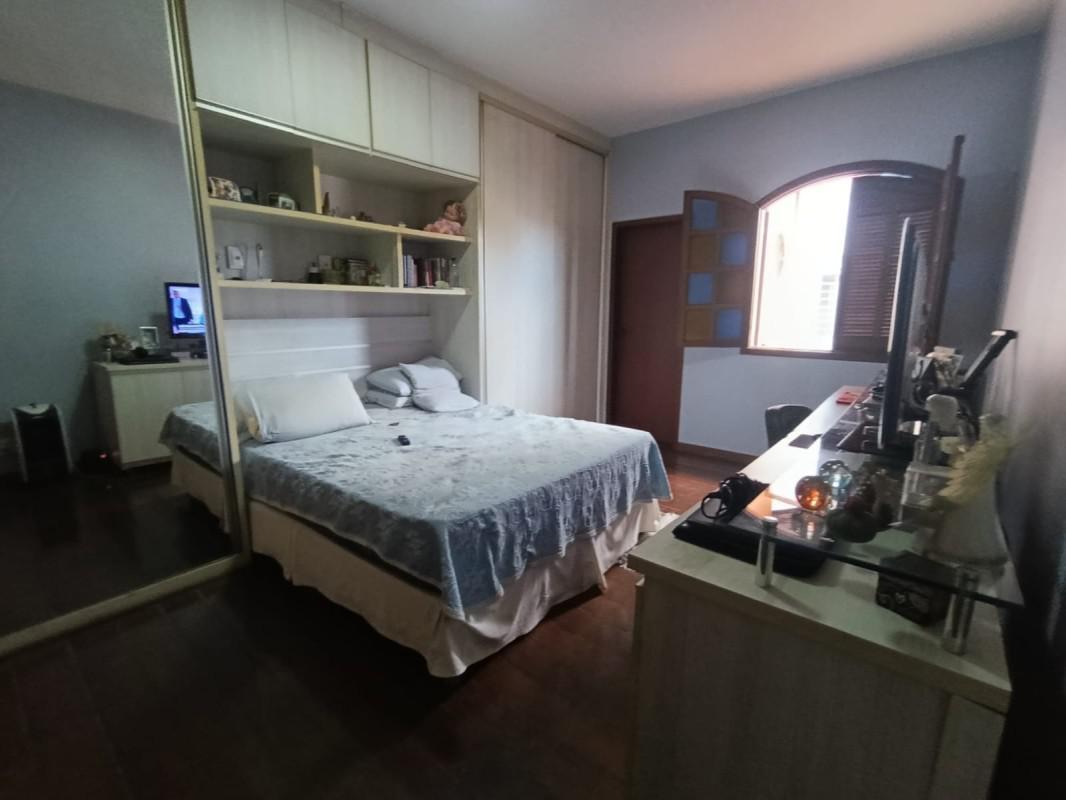 Casa, Nova Vista, 3 Quartos, 0 Vaga, 1 Suíte