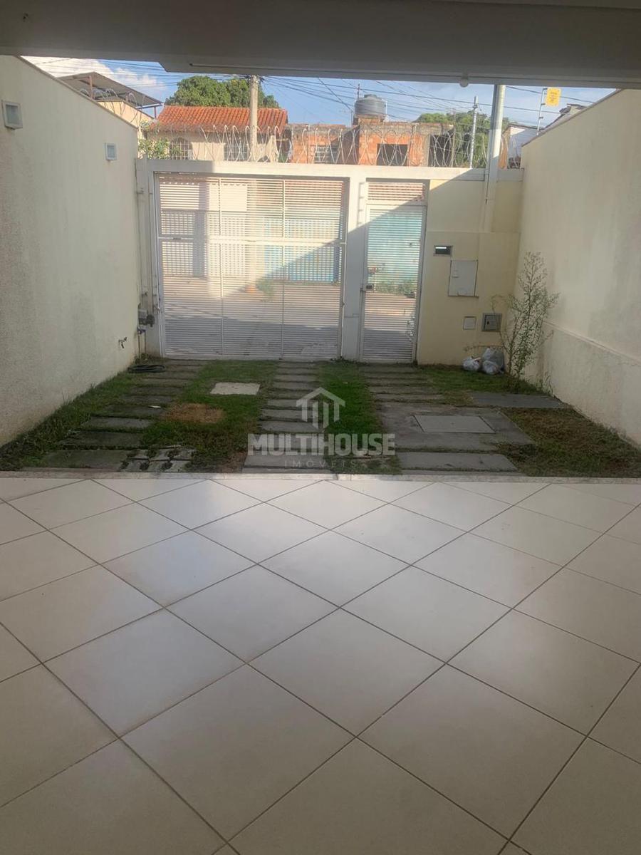 Casa, Xangri-lá, 3 Quartos, 4 Vagas, 1 Suíte