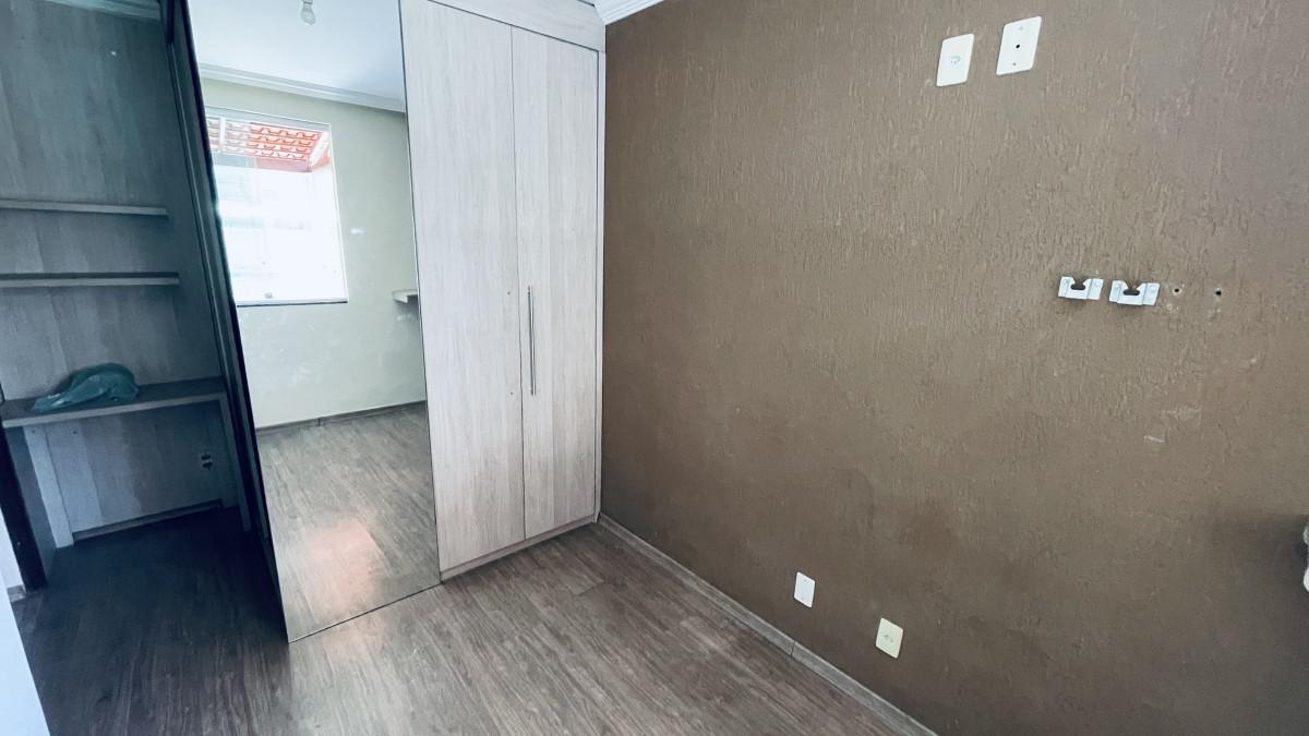 Casa, Nacional, 2 Quartos, 1 Vaga