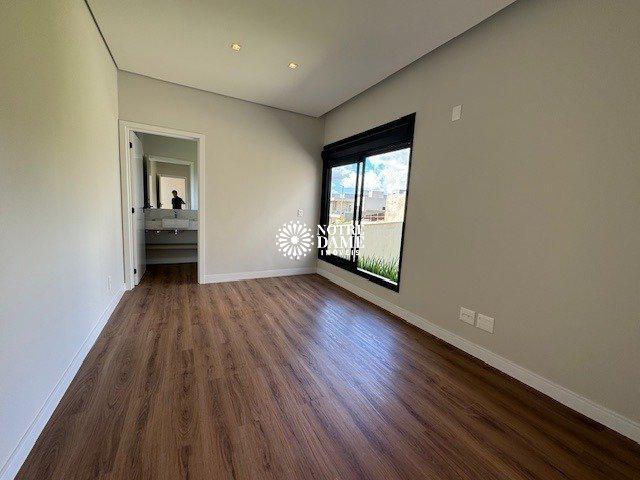 Casa, Alphaville - Lagoa dos Ingleses, 4 Quartos, 4 Vagas, 2 Suítes