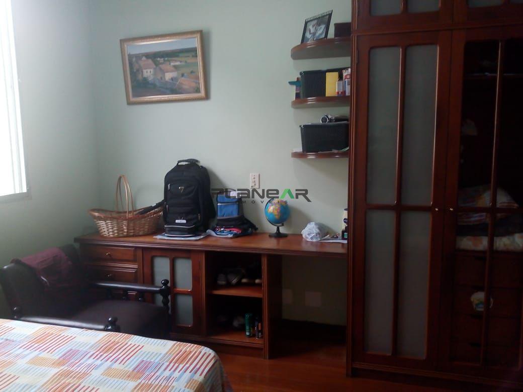 Casa, Jardim Riacho das Pedras, 3 Quartos, 6 Vagas, 1 Suíte