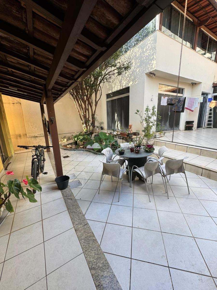Casa, Jaraguá, 8 Quartos, 4 Vagas, 2 Suítes