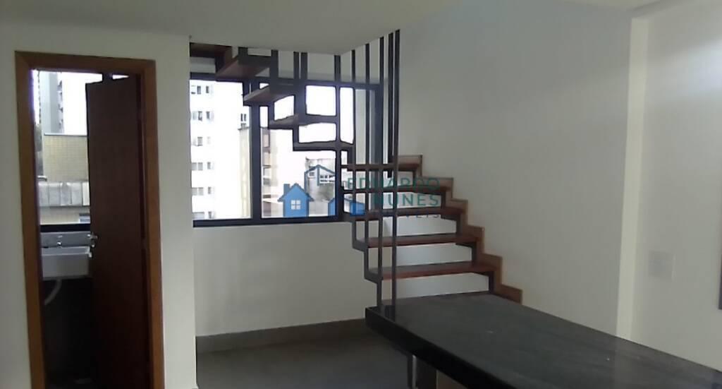 Apartamento, Funcionários, 2 Quartos, 2 Vagas, 2 Suítes