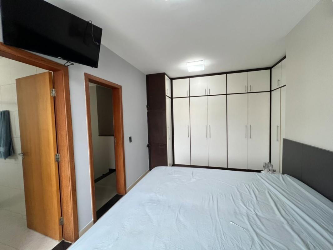 Cobertura, Fernão Dias, 4 Quartos, 4 Vagas, 2 Suítes
