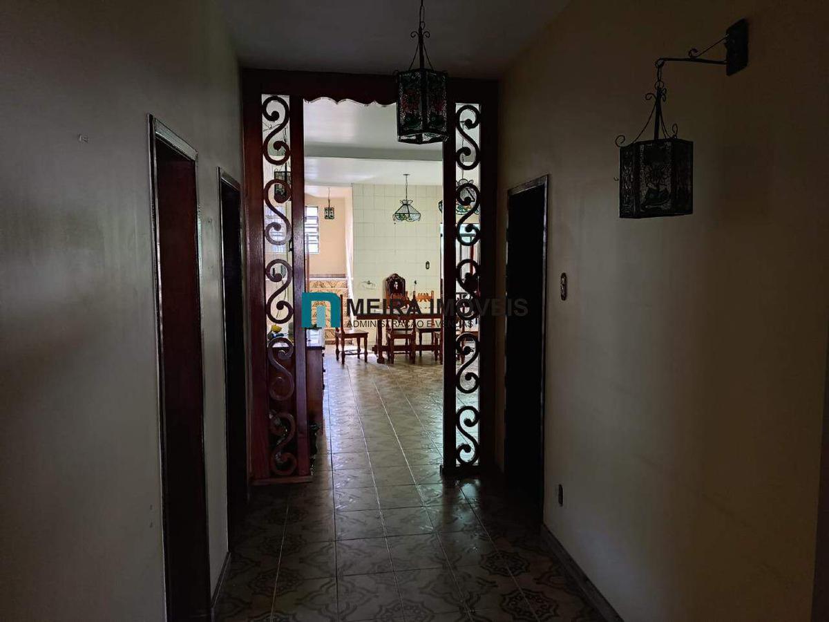 Casa, Nova Suíssa, 8 Quartos, 3 Vagas, 2 Suítes