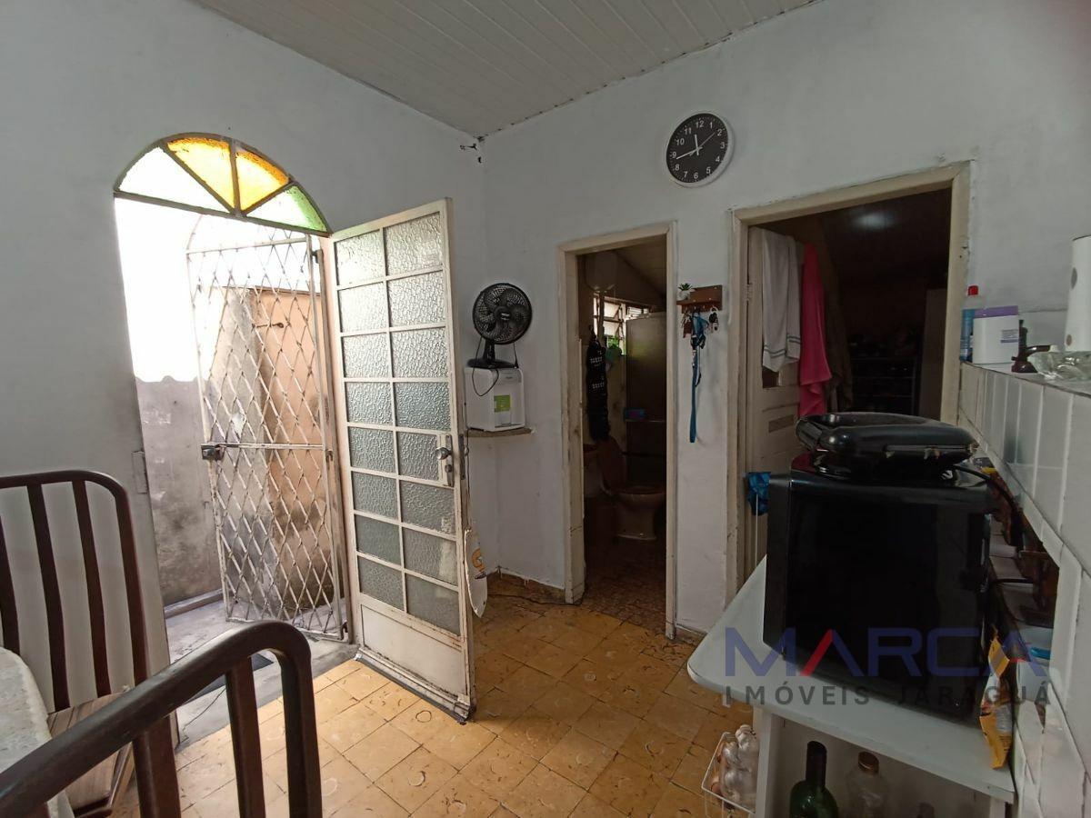 Lote, Carlos Prates, 8 Quartos, 3 Vagas