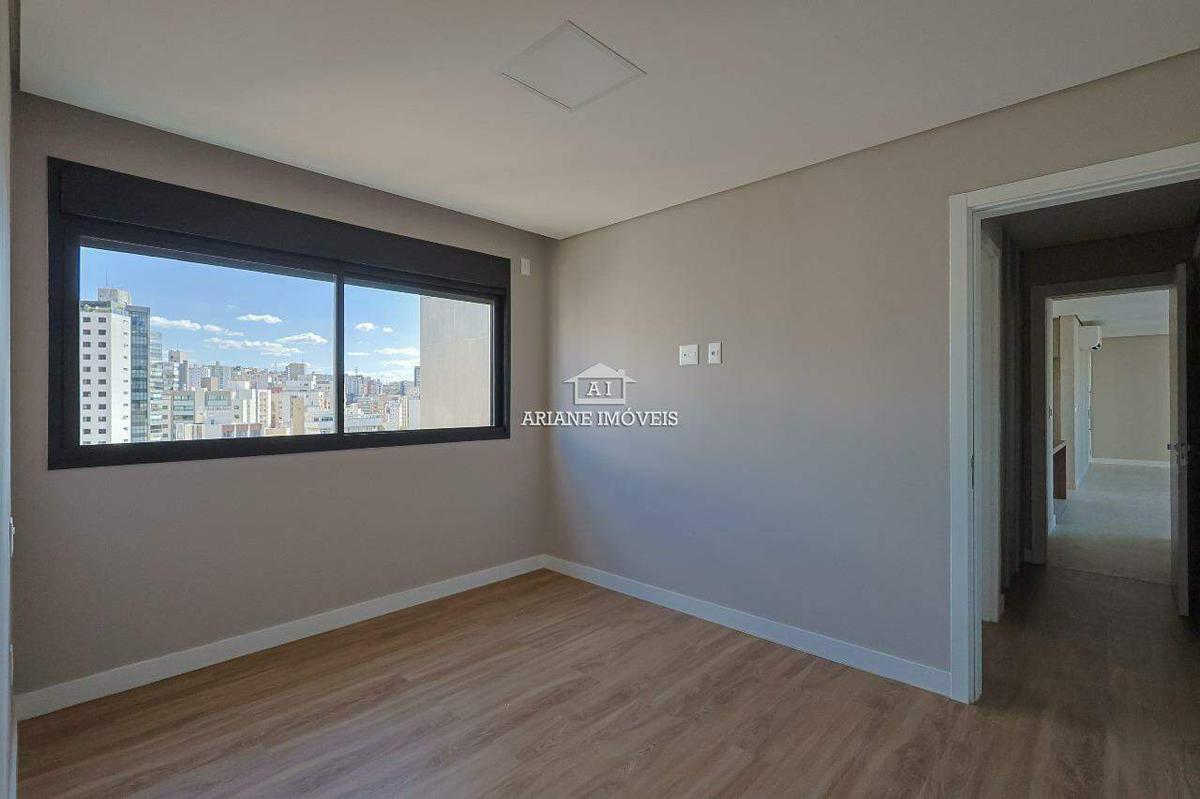 Apartamento, Cruzeiro, 4 Quartos, 3 Vagas, 2 Suítes