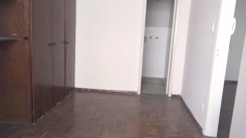 Apartamento, Barro Preto, 1 Quarto, 0 Vaga