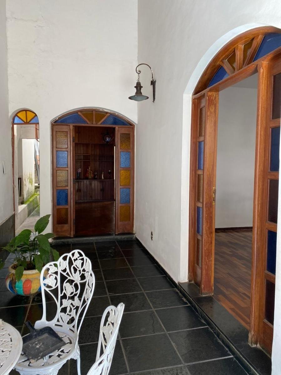 Casa, Sagrada Família, 3 Quartos, 5 Vagas, 1 Suíte