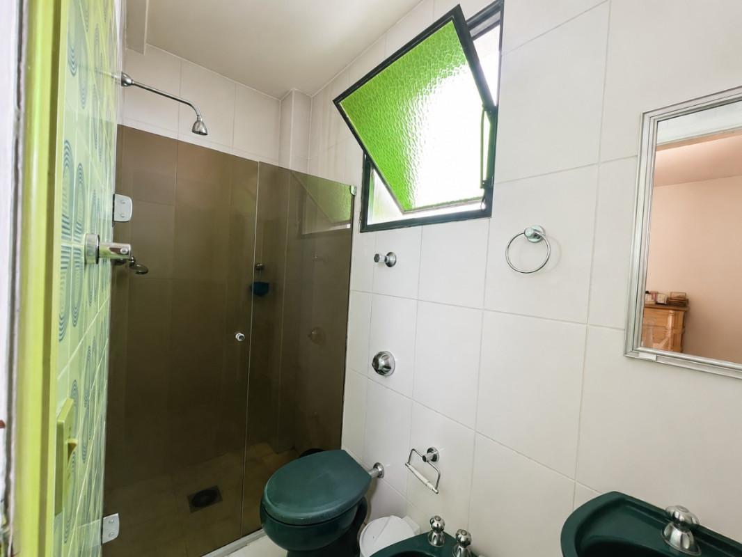 Apartamento, Floresta, 3 Quartos, 2 Vagas, 1 Suíte