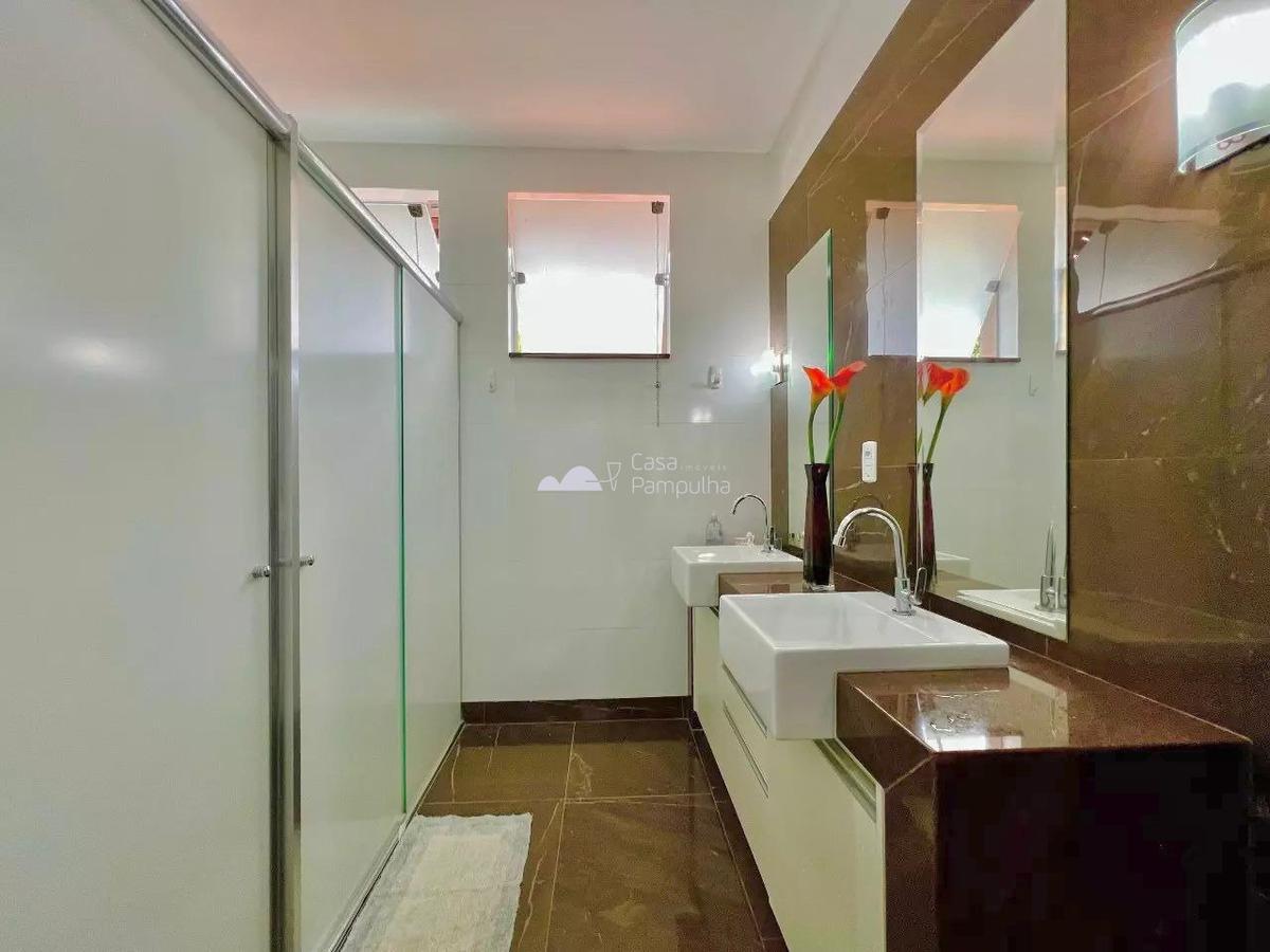 Casa, Itapoã, 5 Quartos, 3 Vagas, 2 Suítes