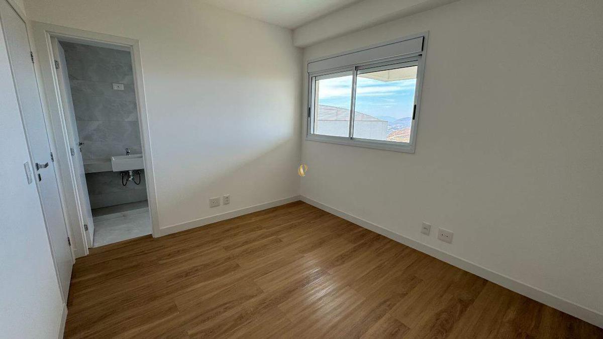 Apartamento, Piemonte, 4 Quartos, 3 Vagas, 2 Suítes