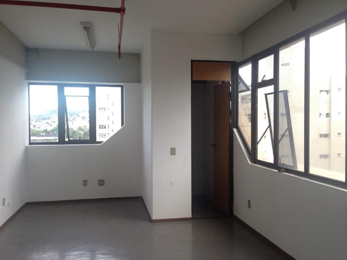 Sala, Santa Efigênia