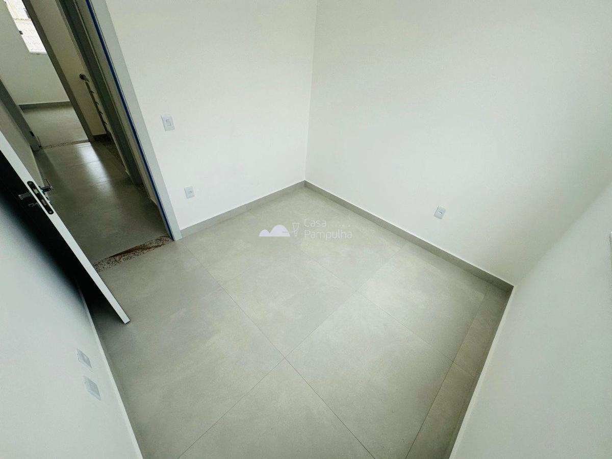 Casa, Jardim Leblon, 2 Quartos, 2 Vagas