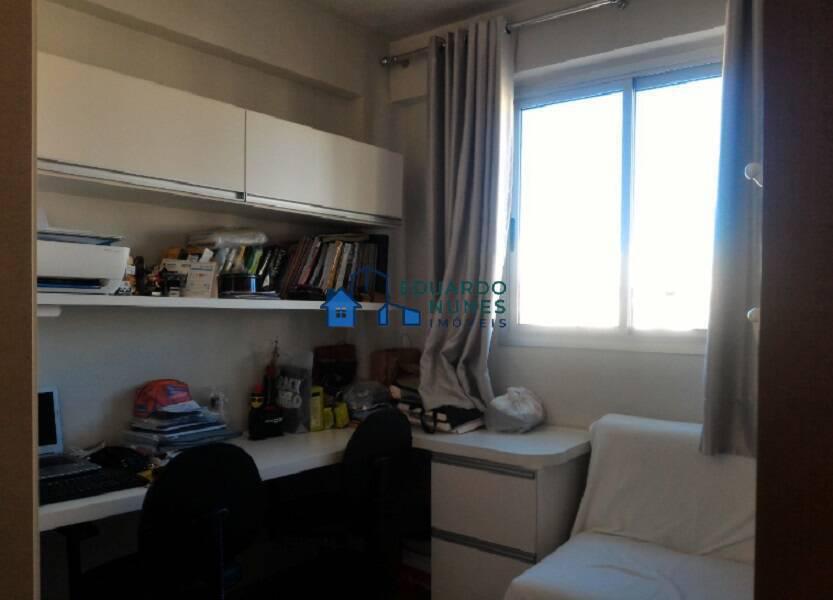 Apartamento, Sagrada Família, 3 Quartos, 3 Vagas, 1 Suíte