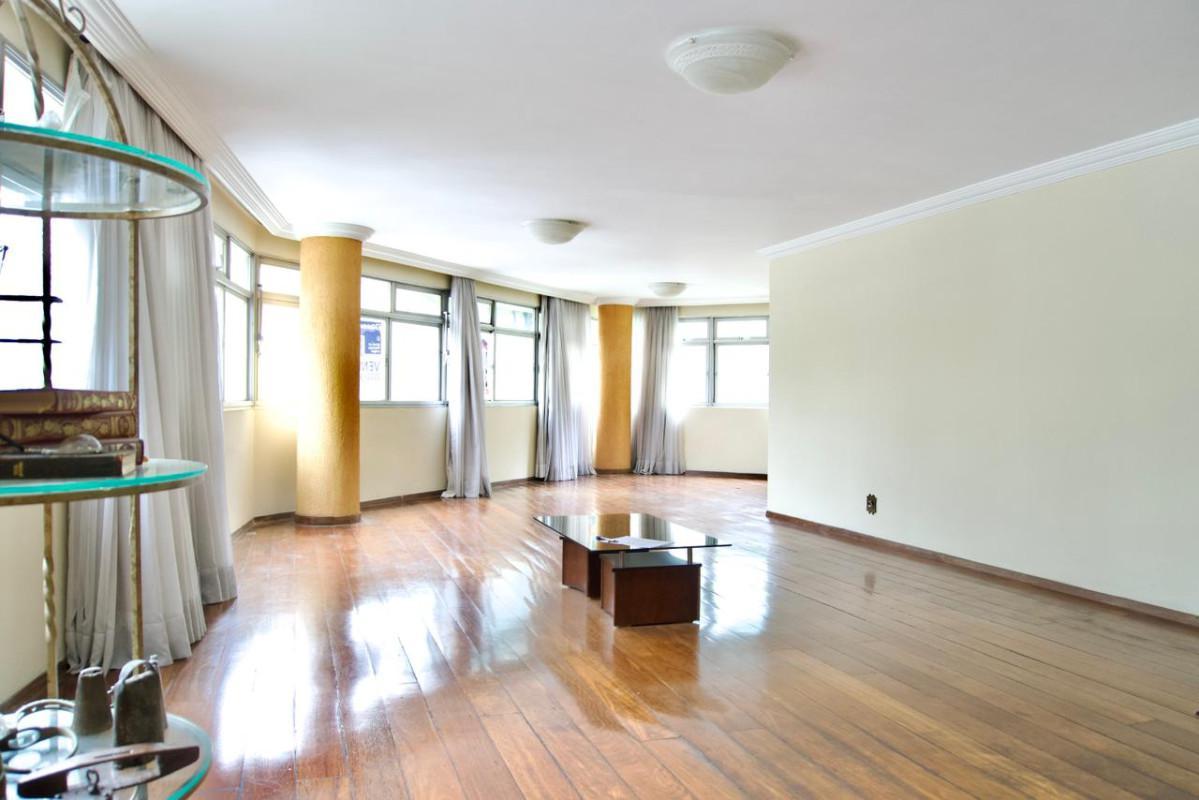 Apartamento, Lourdes, 4 Quartos, 3 Vagas, 1 Suíte