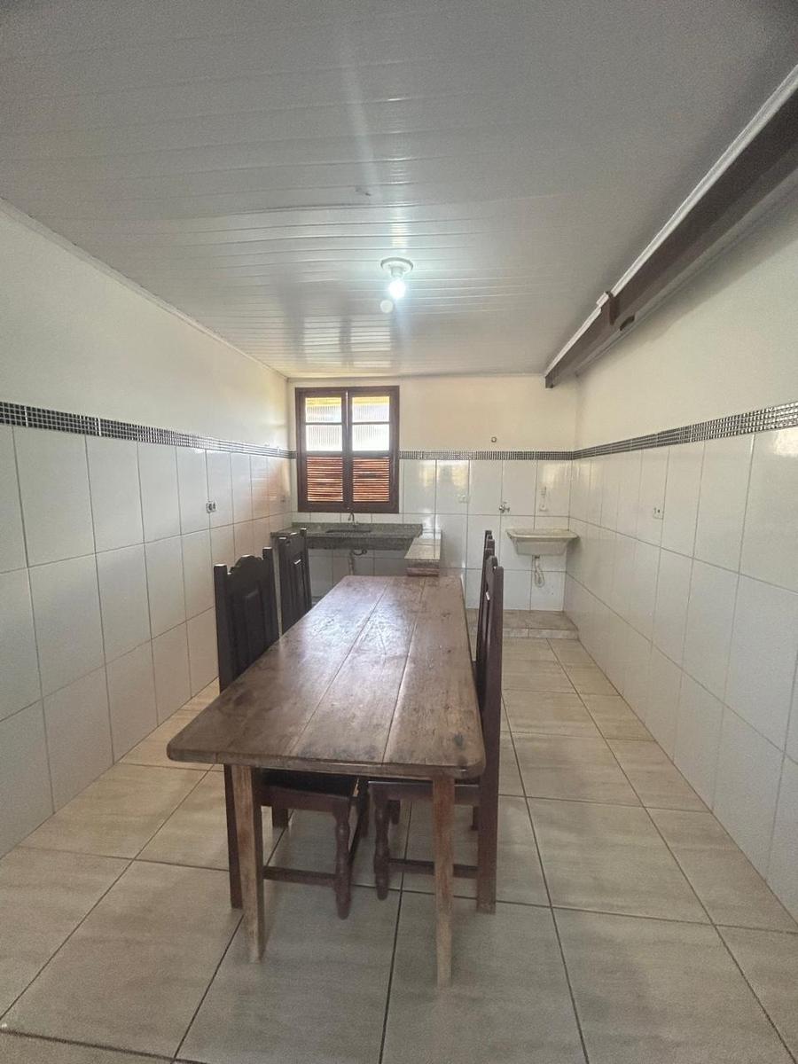 Casa, Centro, 3 Quartos, 0 Vaga