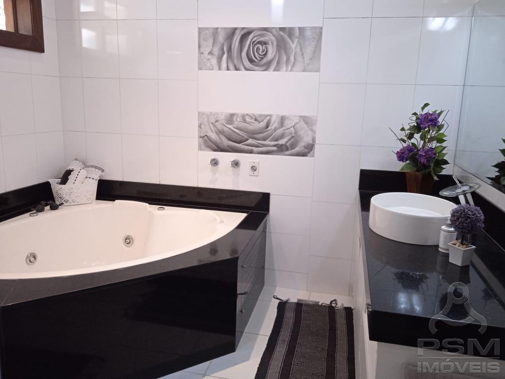 Fazenda, Jardim Encantado, 4 Quartos, 3 Vagas, 1 Suíte