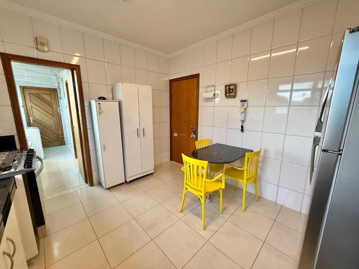 Cobertura, São José, 4 Quartos, 4 Vagas, 4 Suítes